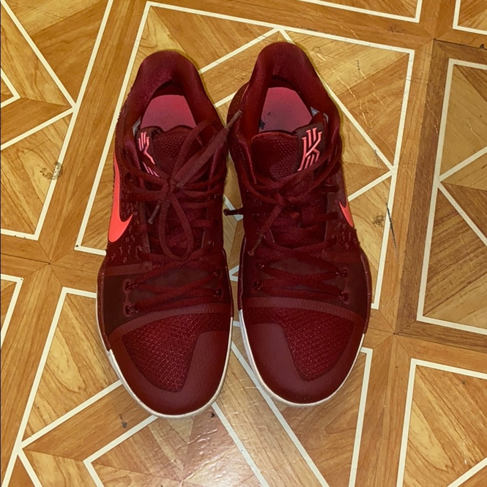 Kyrie 3 ‘Hot Punch’